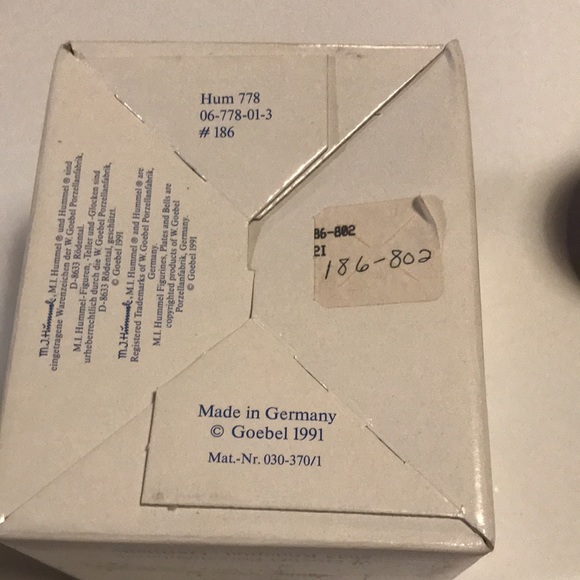 Goebel Hummel Christmas Bell Harmony in Four Parts Fourth Edition 1992 - Picture 10 of 10